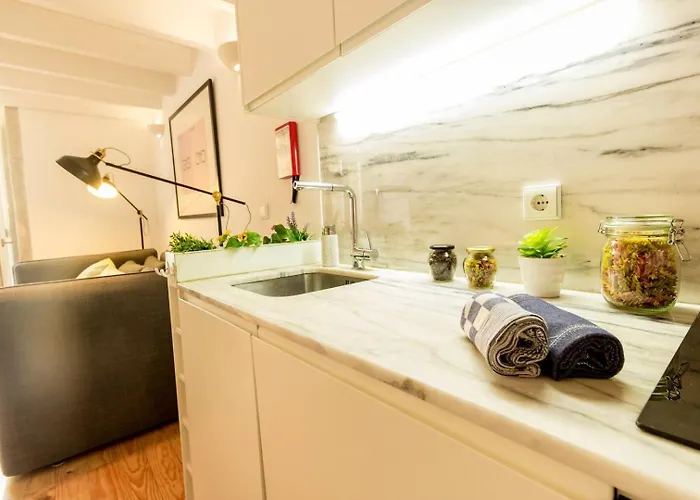 Guest H4u - Bonjardim Garden Center Apartmán Porto