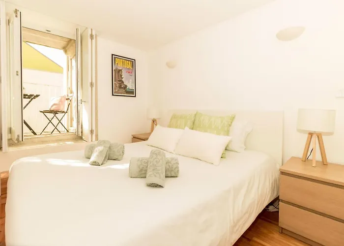 Guest H4u - Bonjardim Garden Center *