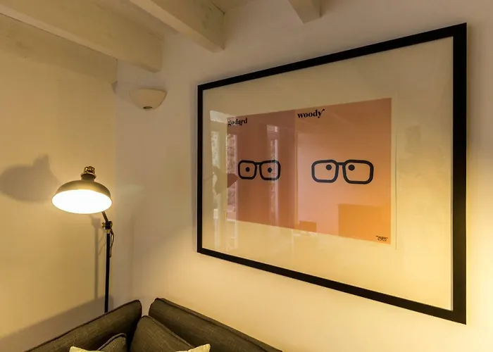 Guest H4u - Bonjardim Garden Center Apartmán *