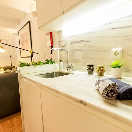 Apartment Guest H4u - Bonjardim Terrasse Center