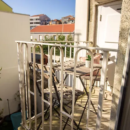 Apartment Guest H4u - Bonjardim Terrasse Center Porto