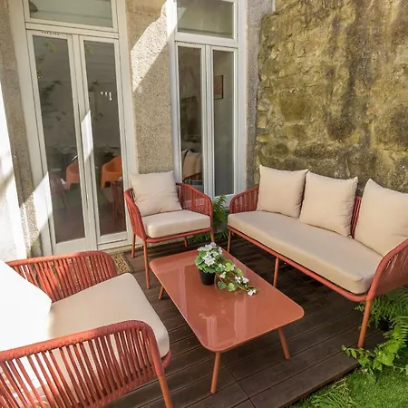 Guest H4u - Bonjardim Terrasse Center Porto