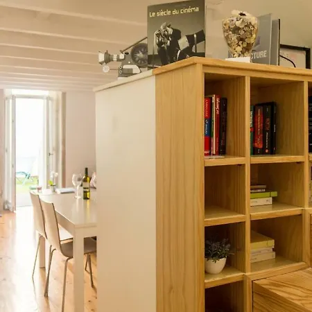 Guest H4u - Bonjardim Terrasse Center *