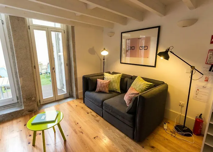 Guest H4u - Bonjardim Terrasse Center 波尔图