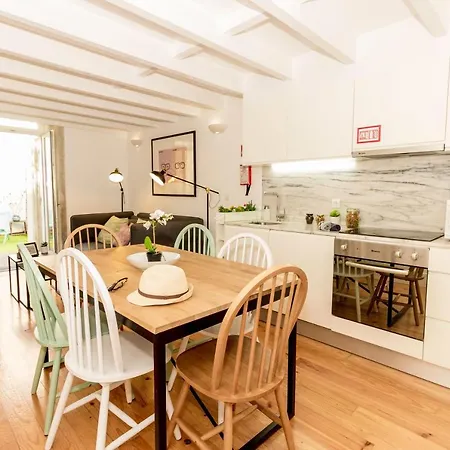 Guest H4u - Bonjardim Terrasse Center アパート ポルト