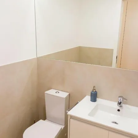 アパート Guest H4u - Bonjardim Terrasse Center ポルト