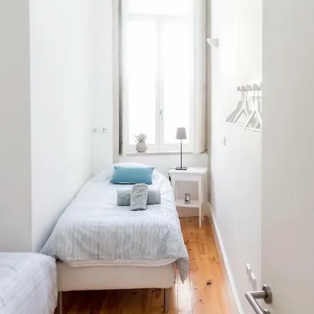 アパート Guest H4u - Bonjardim Terrasse Center ポルト