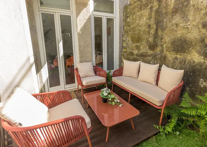 Guest H4u - Bonjardim Terrasse Center Porto