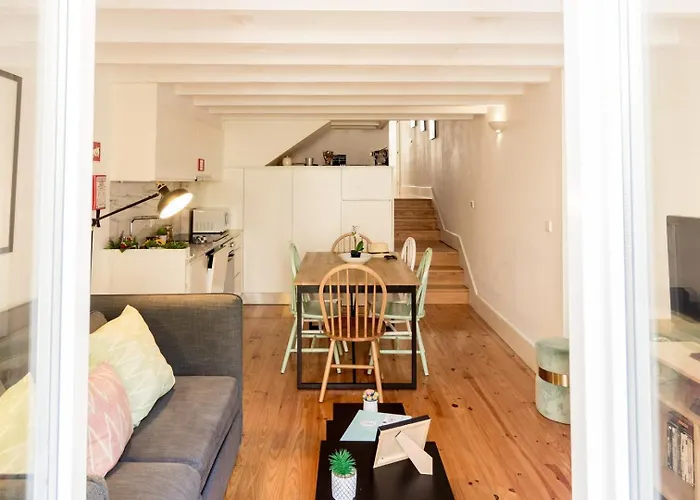 Guest H4u - Bonjardim Garden Center