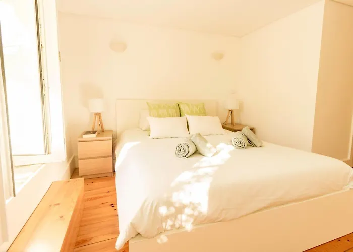 Guest H4u - Bonjardim Garden Center Apartman Porto